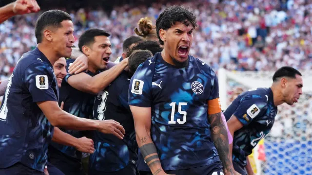 
                    Surpresa. Paraguai elimina Alemanha nos penáltis e está nos 'oitavos'
                