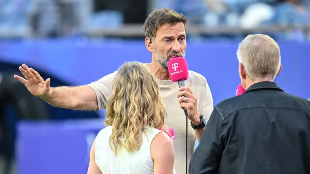 
                    Alemanha a ferro e fogo após eliminação. Klopp ataca... Arsenal
                