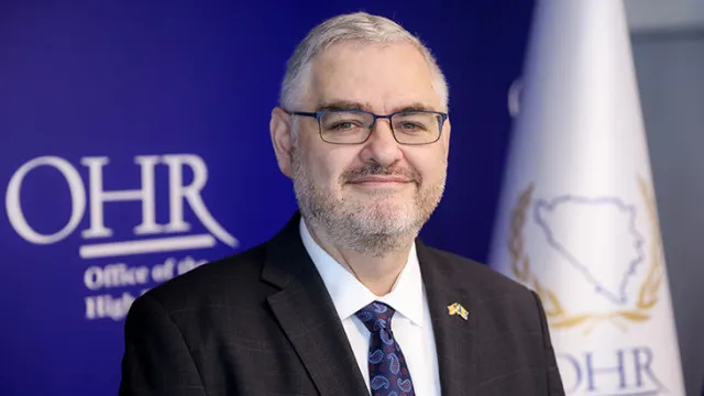 
                    Diplomata dos EUA nomeado alto representante interino para a Bósnia
                