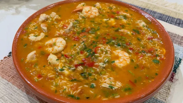 
                    Receita de arroz de tamboril com gambas do chef Marco Gomes 
                