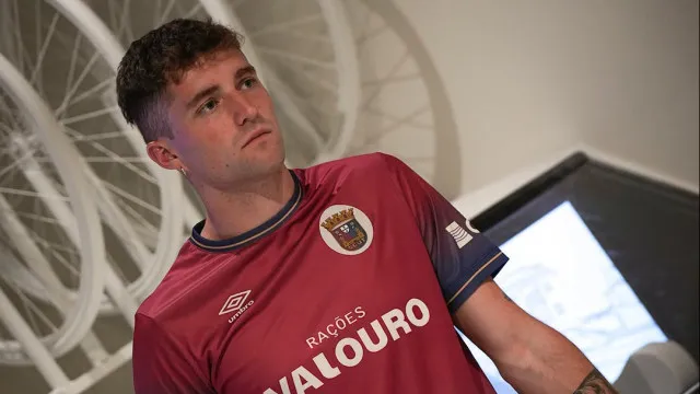 
                    Oficial: Jorge Aguirre troca Gil Vicente pelo Torreense
                