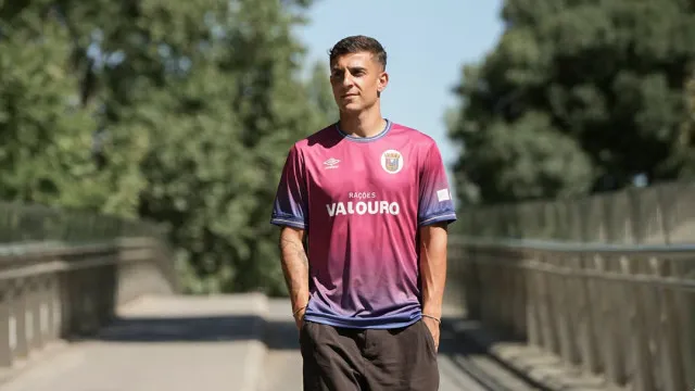 
                    Oficial: Juan Alcedo é a sétima contratação do Torreense para 2026/27
                