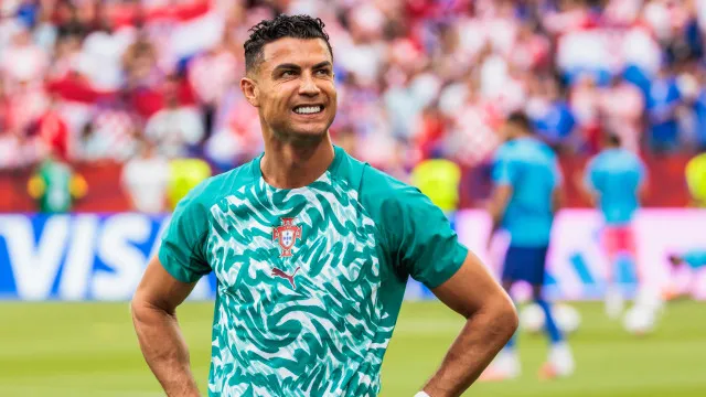 Irmã fala em "última dança", mas Cristiano Ronaldo coloca travão: "Calma"