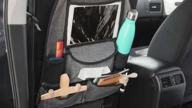 NÃ£o deve deixar estes objetos no carro com calor (nem no porta-luvas)