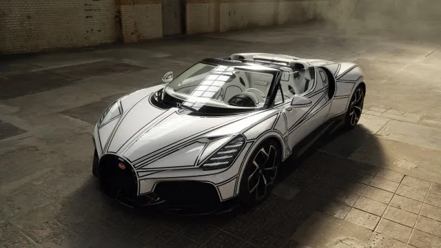 
                    Porcelana num carro? Sim, e é o último Bugatti W16 Mistral
                