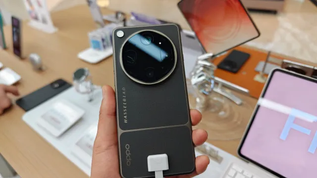 
                    Sucessor do Oppo Find X9 Ultra terá câmara (ainda) melhor
                