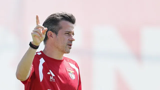 
                    Marco Silva recebe boa notícia na véspera do Benfica-Aarhus 
                