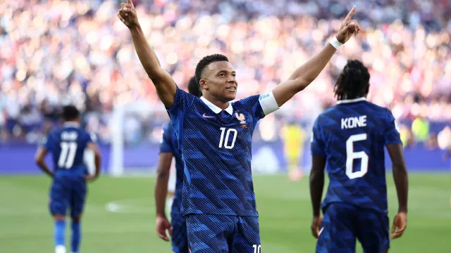 
                    França e Marrocos dão 'pontapé de saída' nos 'quartos' do Mundial2026
                