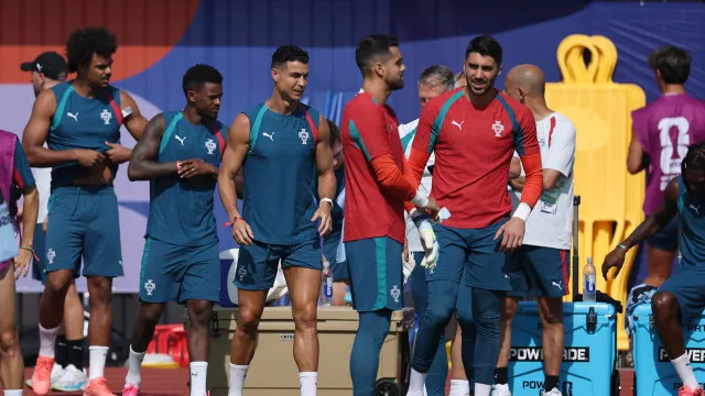 Portugal na mÃ¡xima forÃ§a na vÃ©spera do duelo com Espanha