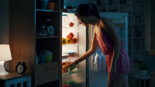 O que acontece ao aÃ§Ãºcar no sangue quando come fruta Ã  noite?