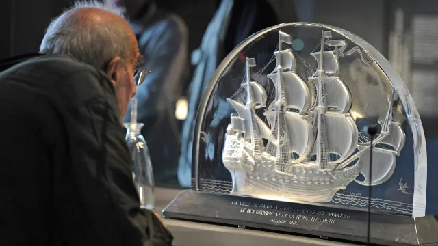 Roubados 4 milhões de euros em joias do Museu Lalique em França