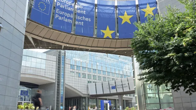 
                    Parlamento Europeu faz minuto de silêncio pelas vítimas da Venezuela
                
