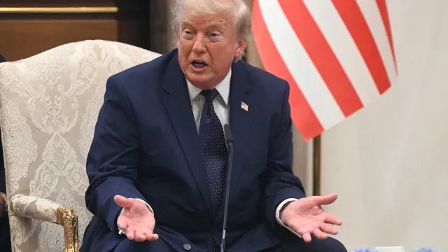 Trump insiste que GronelÃ¢ndia devia ser controlada pelos EUA