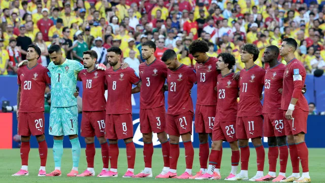 "Como é que uma seleção com tanto talento tem na baliza o destaque?"