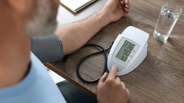 
                    Hipertensão: Os primeiros sinais que podem passar despercebidos
                