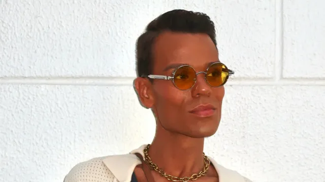 
                    Tony Carreira? 