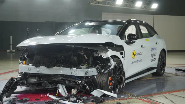 Euro NCAP estreia testes mais exigentes com duas notas mÃ¡ximas