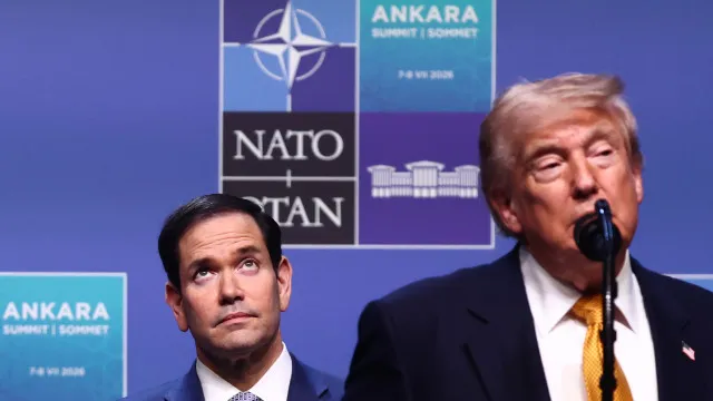 NATO? Trump fala em cimeira de "unidade" e com "muito amor" na sala