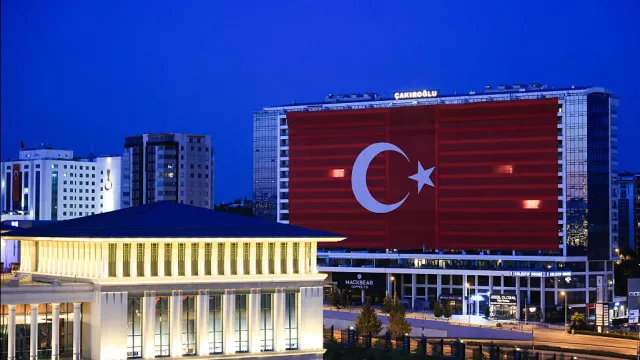 Turquia inicia libertaÃ§Ã£o de centenas de detidos apÃ³s cimeira da NATO