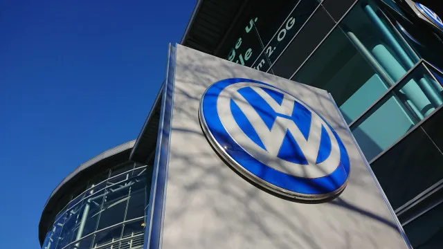 Dirigentes da Volkswagen reÃºnem-se com cortes profundos em cima da mesa