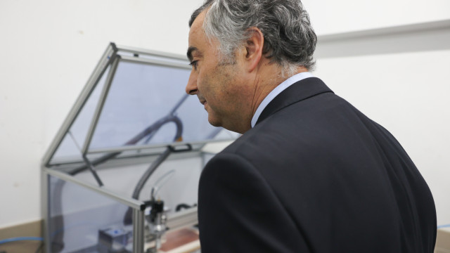 Ministro garante: Todos os exames classificados e notas afixadas hoje