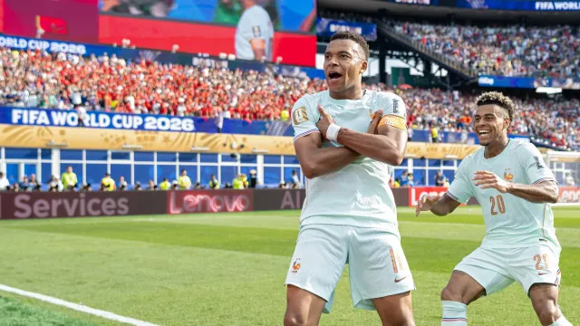 DiÃ¡rio do Mundial2026: MbappÃ© dÃ¡ meias em francÃªs e Pinheiro reconhecido