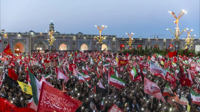 Cerca de 43 milhÃµes de pessoas nas cerimÃ³nias fÃºnebres de Khamenei