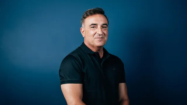 
                    Oficial: Famalicão confirma saída de Hugo Oliveira e anuncia novo técnico
                