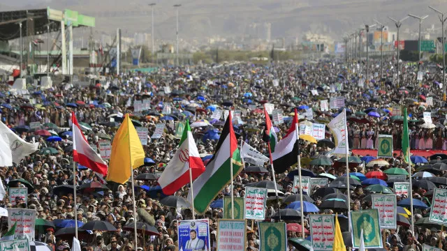 
                    Media iranianos noticiam um morto e dois feridos em ataque dos EUA
                