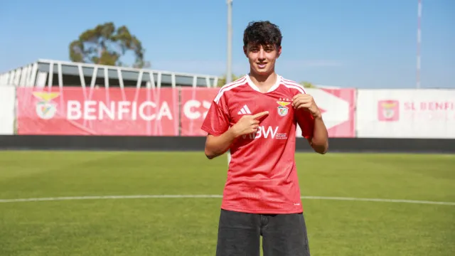 Oficial: Irmão de Manu Silva reforça o Benfica: "Foi uma escolha fácil"