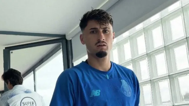 Jogadores do FC Porto revelam o que não falta na mala: "Levo o Mora..."