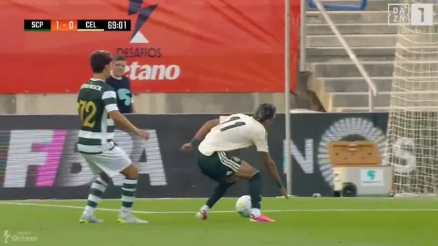 
                    Só visto. 'Fífia' de Quaresma resultou em golo de ex-carrasco… do Benfica
                