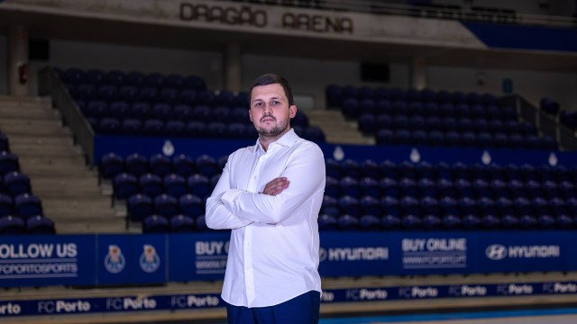 Oficial: FC Porto apresenta novo treinador para estreia no escalão sénior