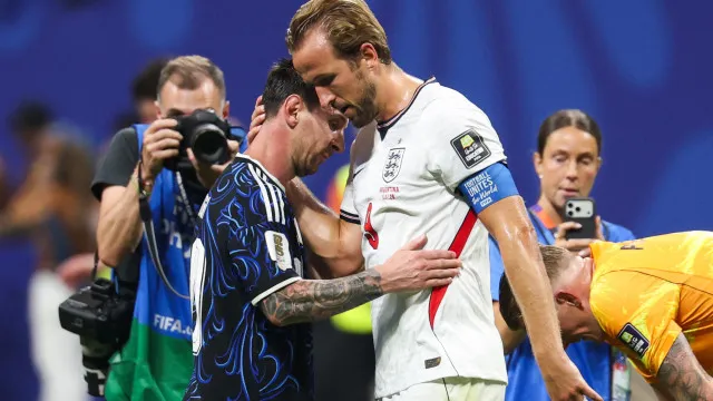 Fair-play acima de tudo. Gesto de Messi com Kane após final já é viral