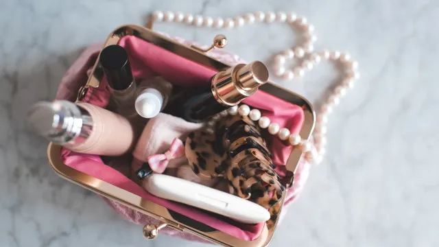 O produto de maquilhagem "tudo em um" para quando for viajar