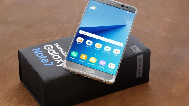 Estes são considerados os 8 piores telemóveis (de sempre) da Samsung