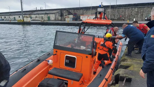Homem com "enfarte do miocÃ¡rdio" resgatado pela Marinha nos AÃ§ores