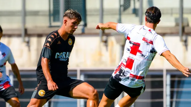 
                    Leixões e Nacional empatam em jogo particular
                