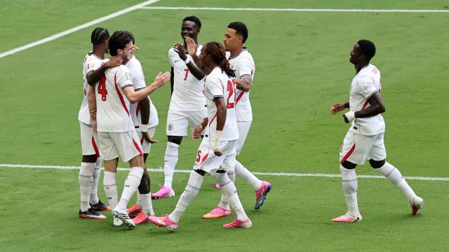 EM DIRETO: Goleada dos ingleses em Miami antes do intervalo