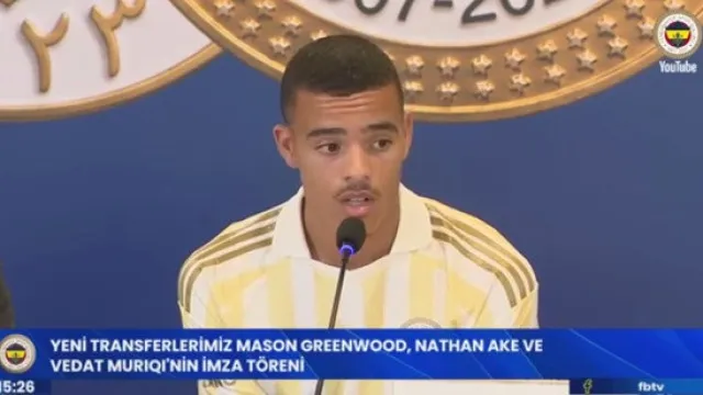 
                    Mason Greenwood partilha segredo de Cristiano Ronaldo na apresentação
                