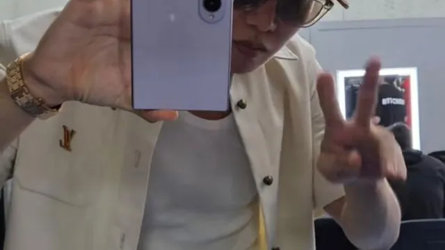 
                    Membro dos BTS revela a grande novidade do próximo evento da Samsung
                