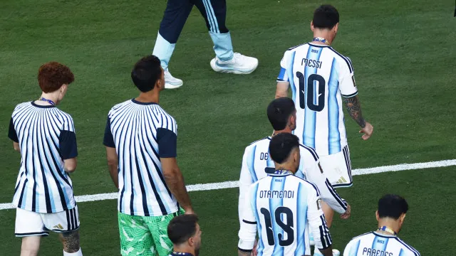
                    Agressões e não só. Gesto da Argentina na final do Mundial corre mundo
                