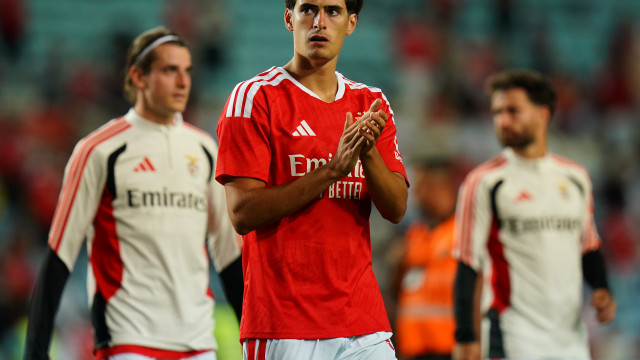 Lenda do Benfica avisa António Silva: 
