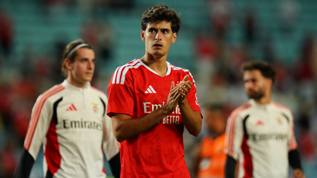 Lenda do Benfica avisa António Silva: