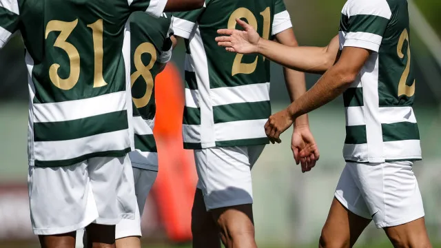 
                    Daniel Bragança vale vitória ao Sporting no primeiro 'ensaio' do dia
                