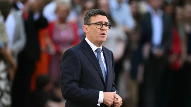 Novo primeiro-ministro britânico abre diálogo com UE e Ucrânia