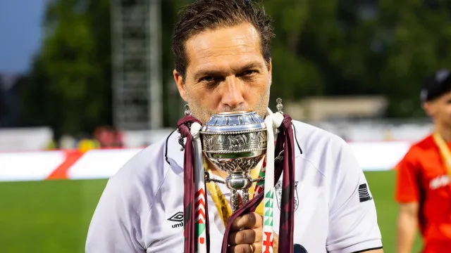 Oficial: Treinador Luís Tralhão renova com o Torreense até 2028