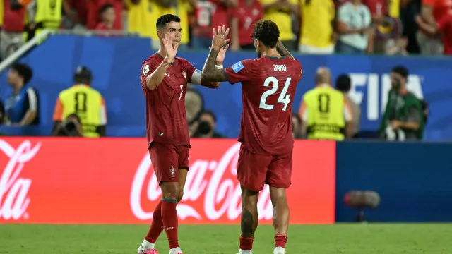 
                    Acordo fechado. Cristiano Ronaldo e Félix levam português para o Al Nassr
                