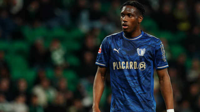Nem Benfica, nem Strasbourg. Ibrahima Ba a caminho do Sporting
