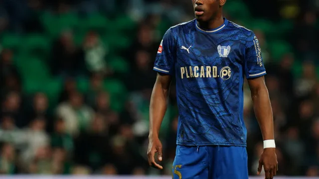 
                    Nem Benfica, nem Strasbourg. Ibrahima Ba a caminho do Sporting
                